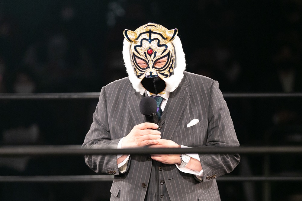 初代タイガーマスクが 2代目ダイナマイト キッド 育成計画発表 ストロングスタイルプロレス Tokyo Headline